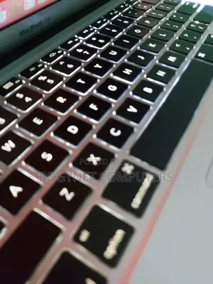 Laptop Apple MacBook Air 2012 4GB Intel Core i5 SSD 256GB