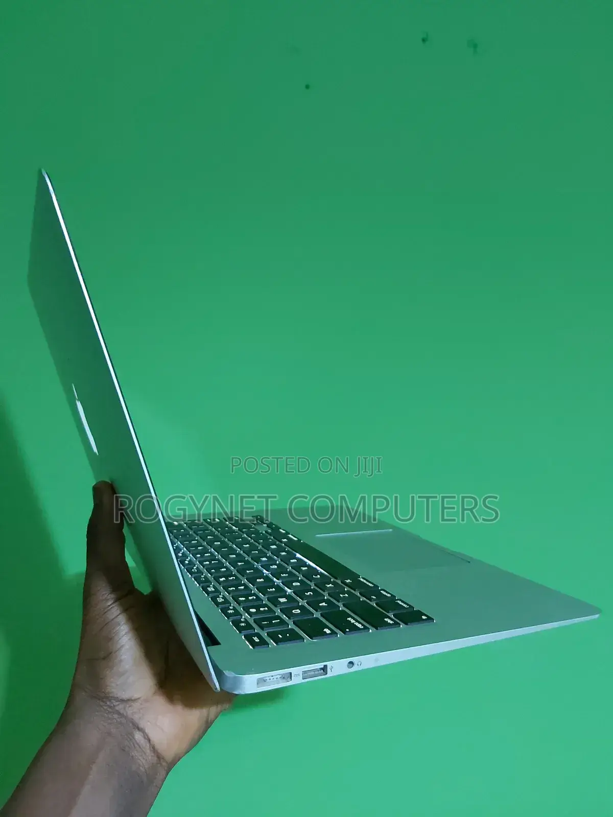 Laptop Apple MacBook Air 2012 4GB Intel Core i5 SSD 256GB