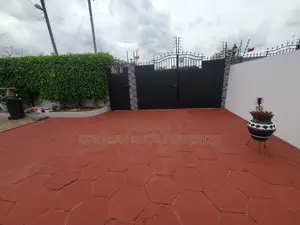4bdrm House in Adjiringanor, Adjiriganor for rent