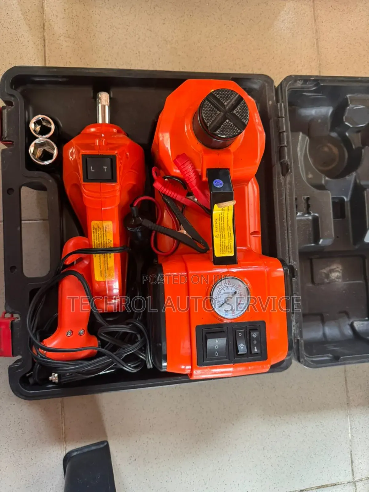 Mobile Mechanics/Emergency Technicians.