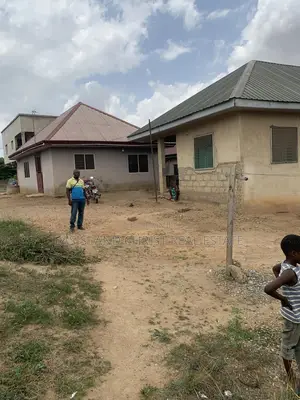 2bdrm House in Lasisi And Christ, Accra Metropolitan for sale