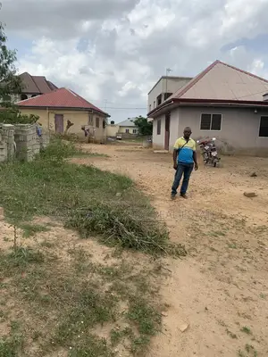 2bdrm House in Lasisi And Christ, Accra Metropolitan for sale