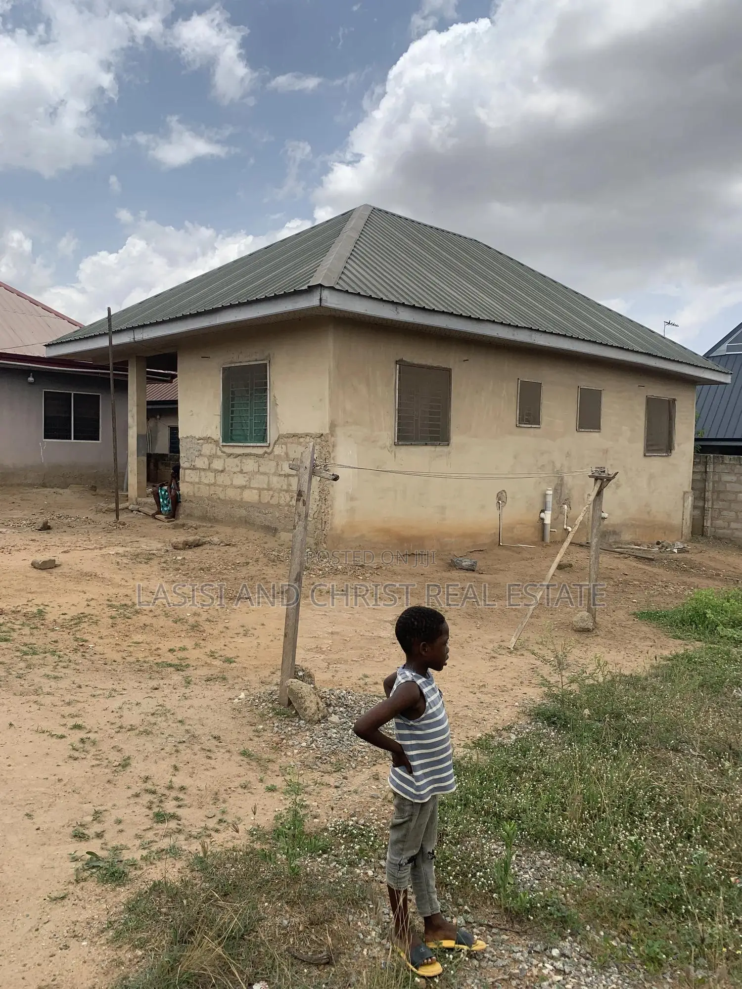 2bdrm House in Lasisi And Christ, Accra Metropolitan for sale