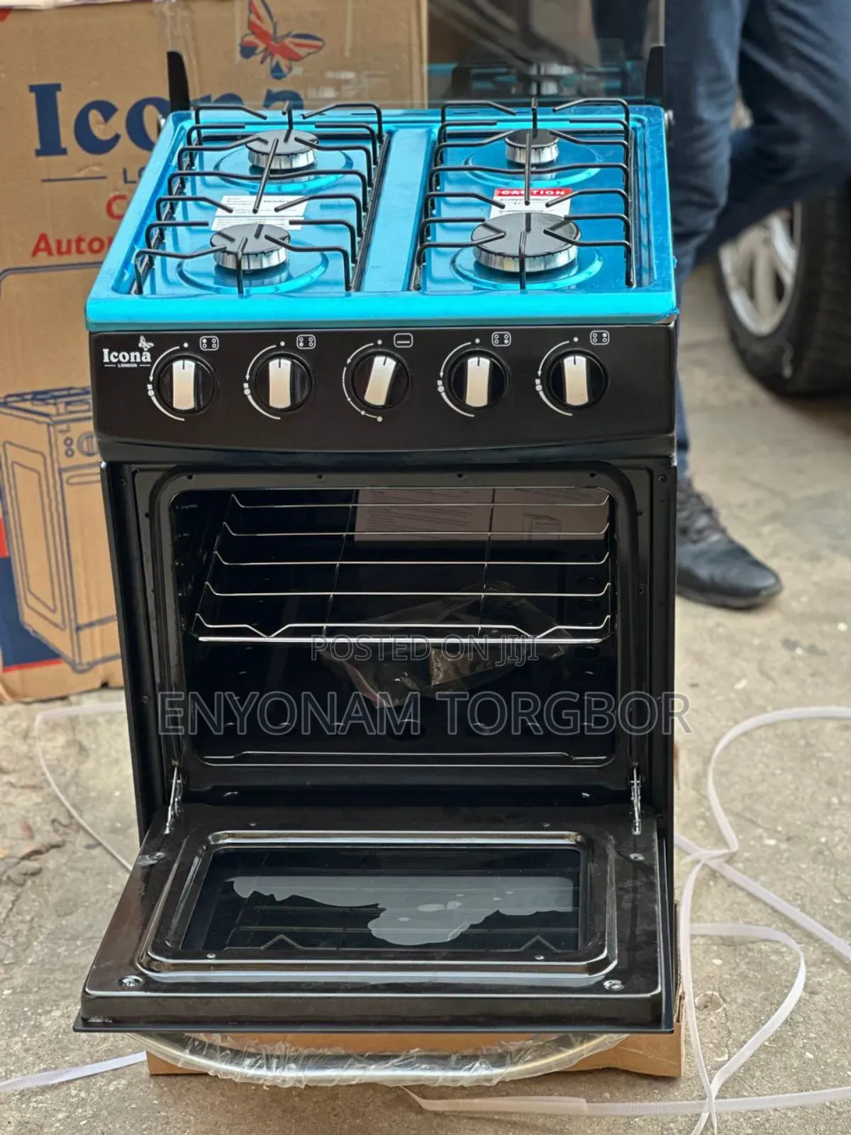 4 Burner Gas Stove