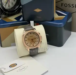 Photo - Durable Leather Fossil Men’S Watch || Rosegold Case