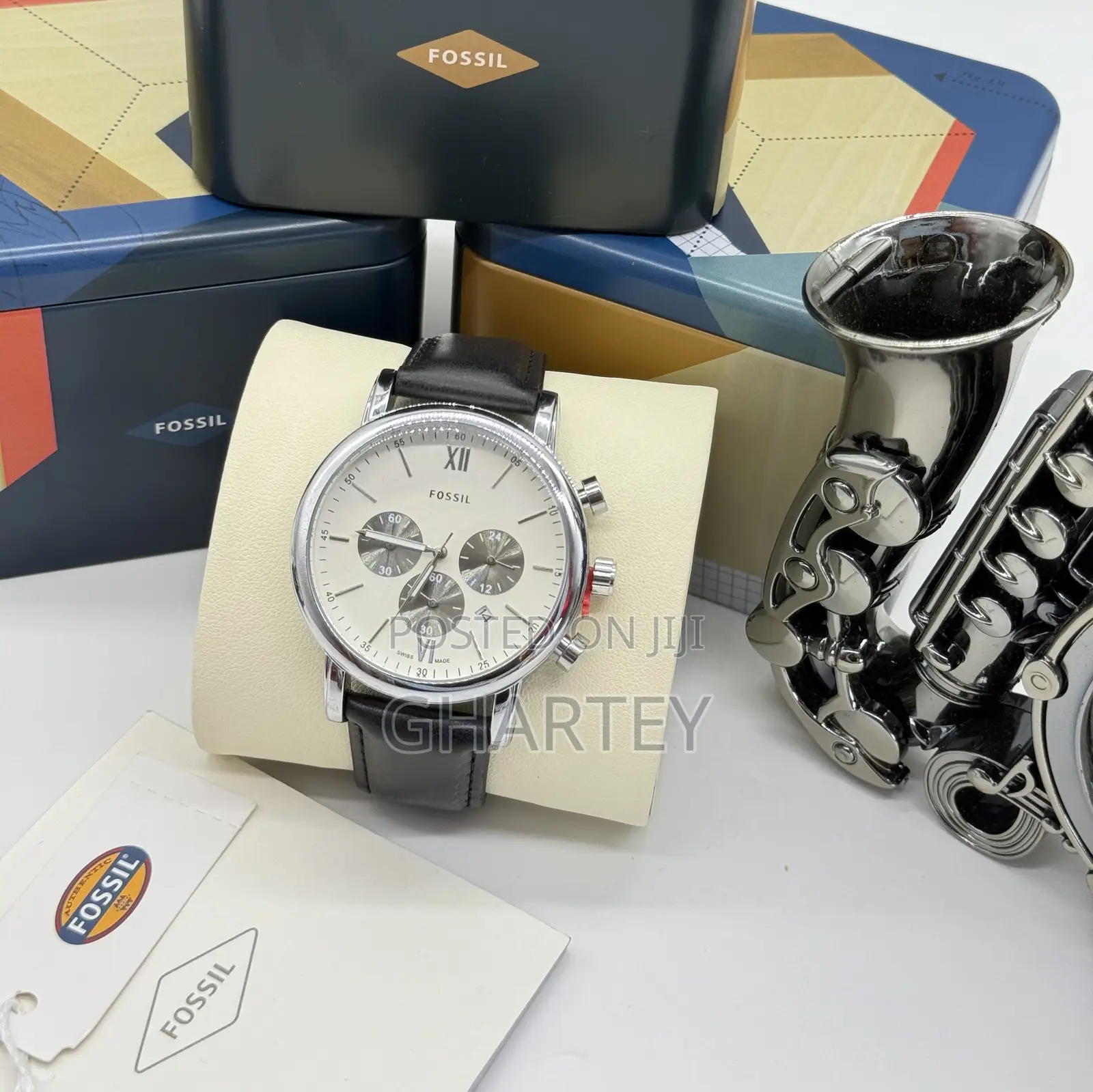 Classic Stainless Case Durable Leather Fossil Watch for Men