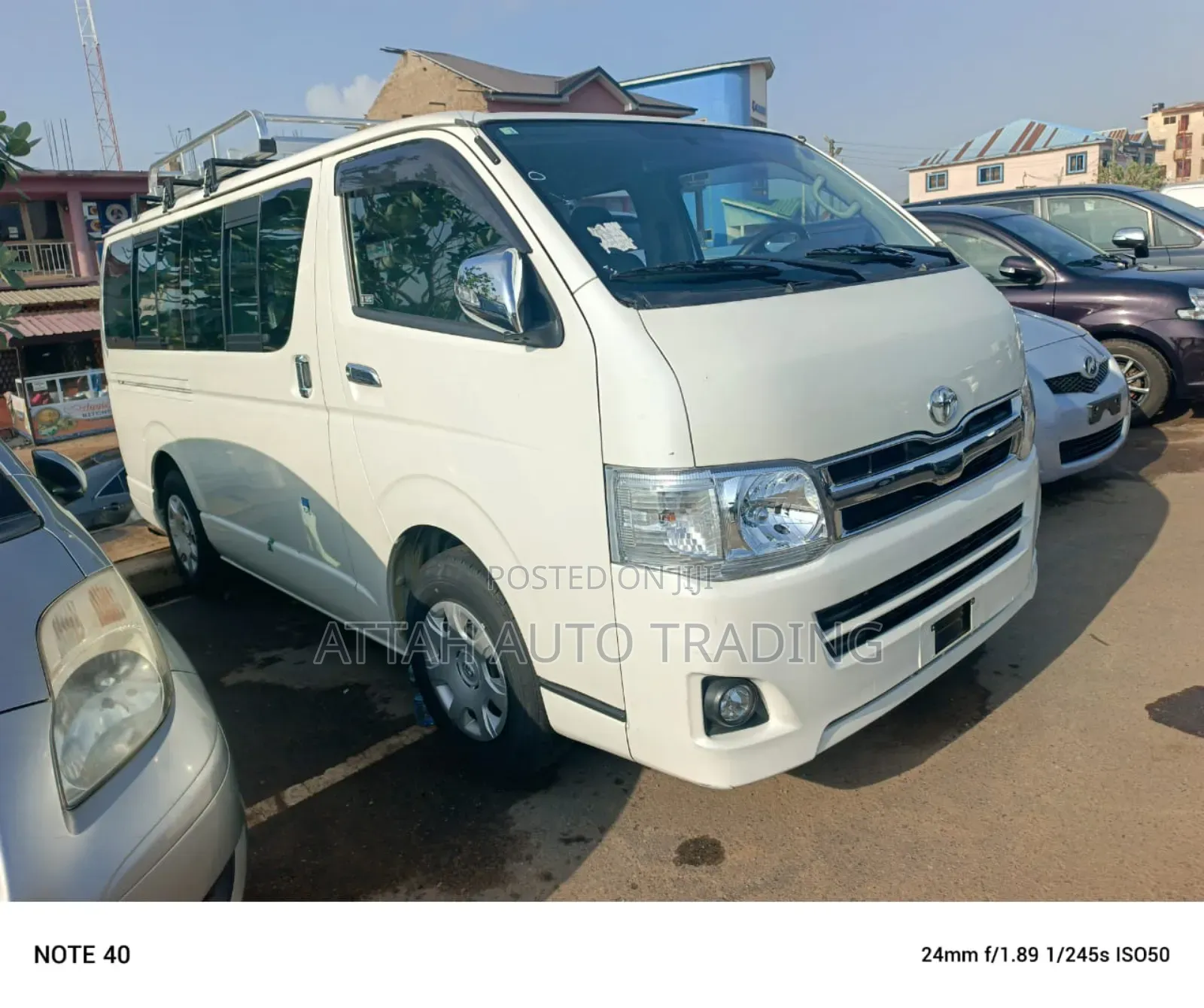 Toyota HiAce 2012 White