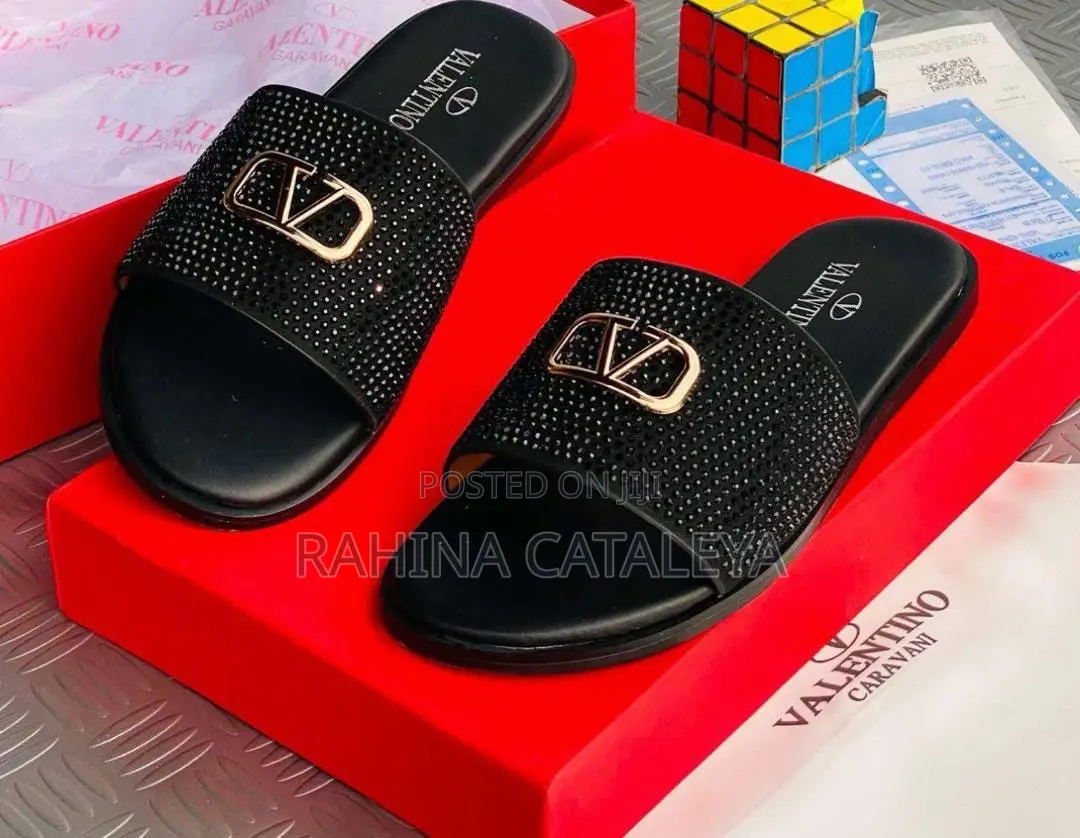 All Men Luxury Statement Slides.13466