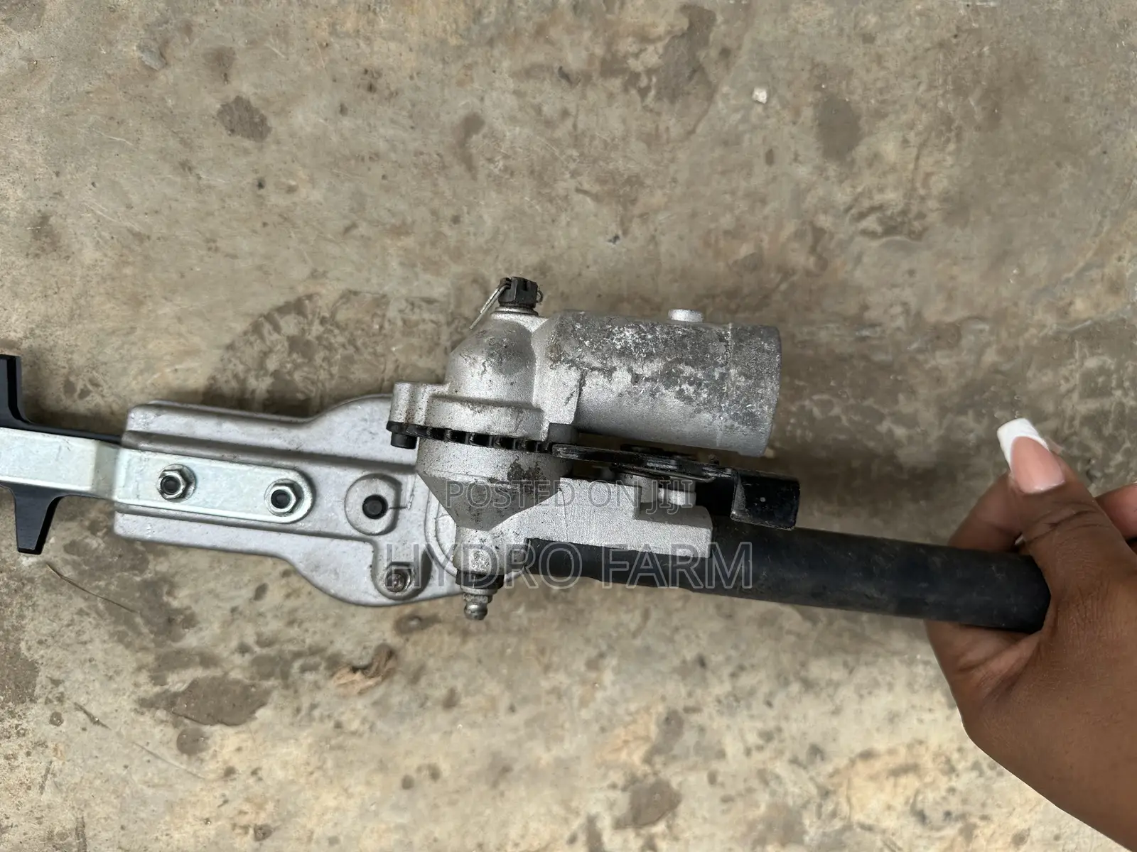 Brush Cutter Pruning Attachment