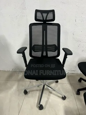 Black Chair (Swivel)