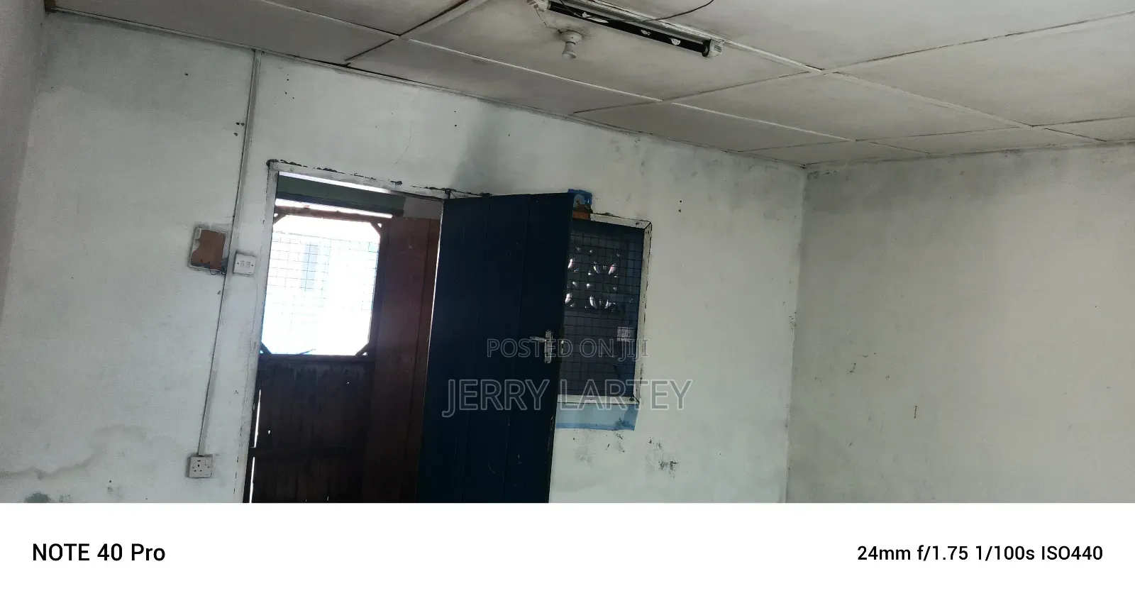 1bdrm Apartment in Dansoman Karikari for rent