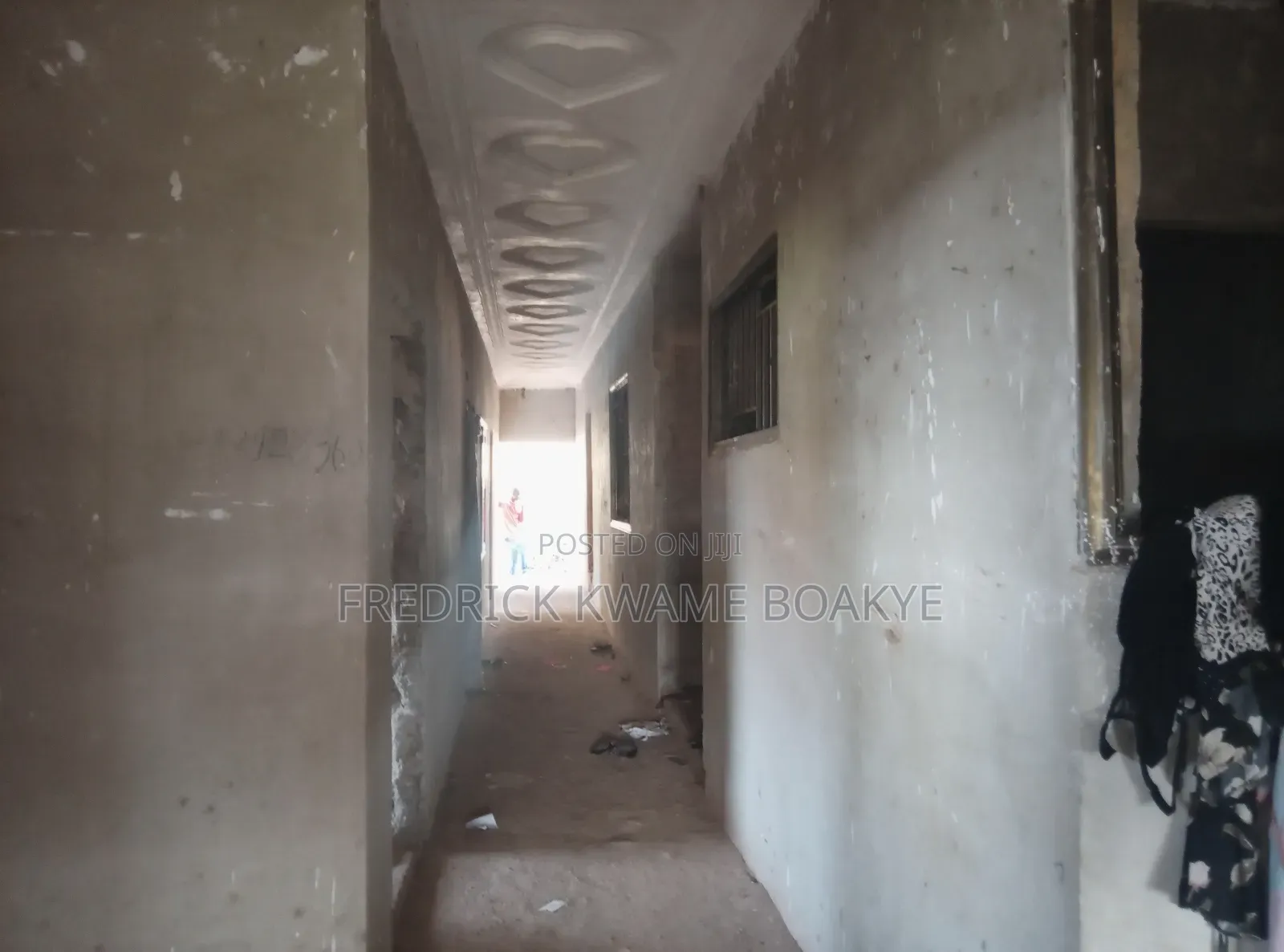 10bdrm House in Brother K Estate, Kumasi Metropolitan for sale