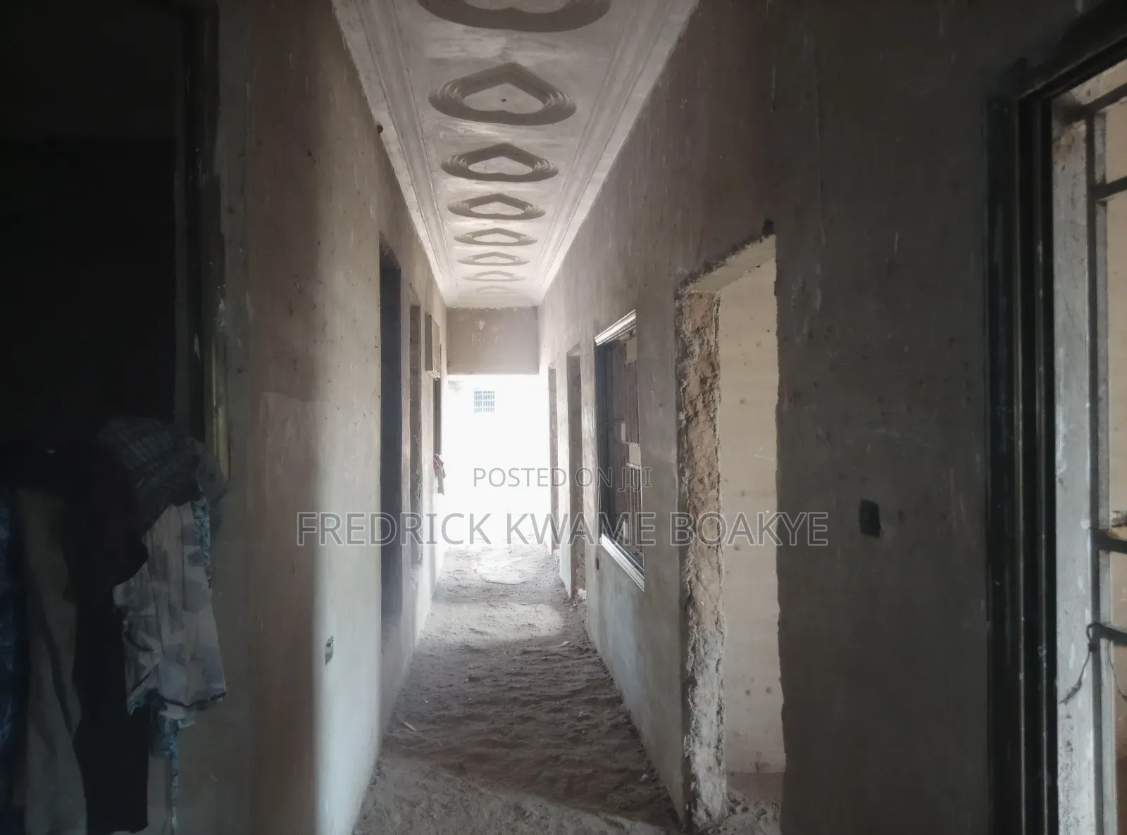10bdrm House in Brother K Estate, Kumasi Metropolitan for sale
