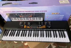 Yongmei Ym-869 61-key Electronic Keyboard