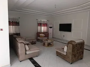 Furnished 2bdrm House in Lake Side Estate for rent