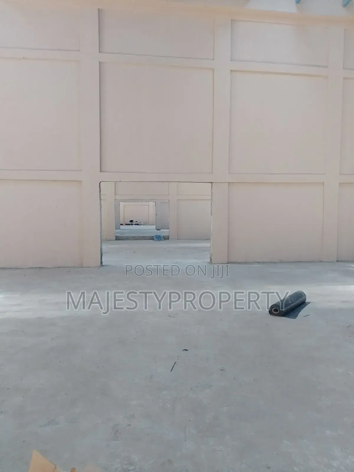 Newly Built 2,000 SQM Warehouse for Rent at Spintex