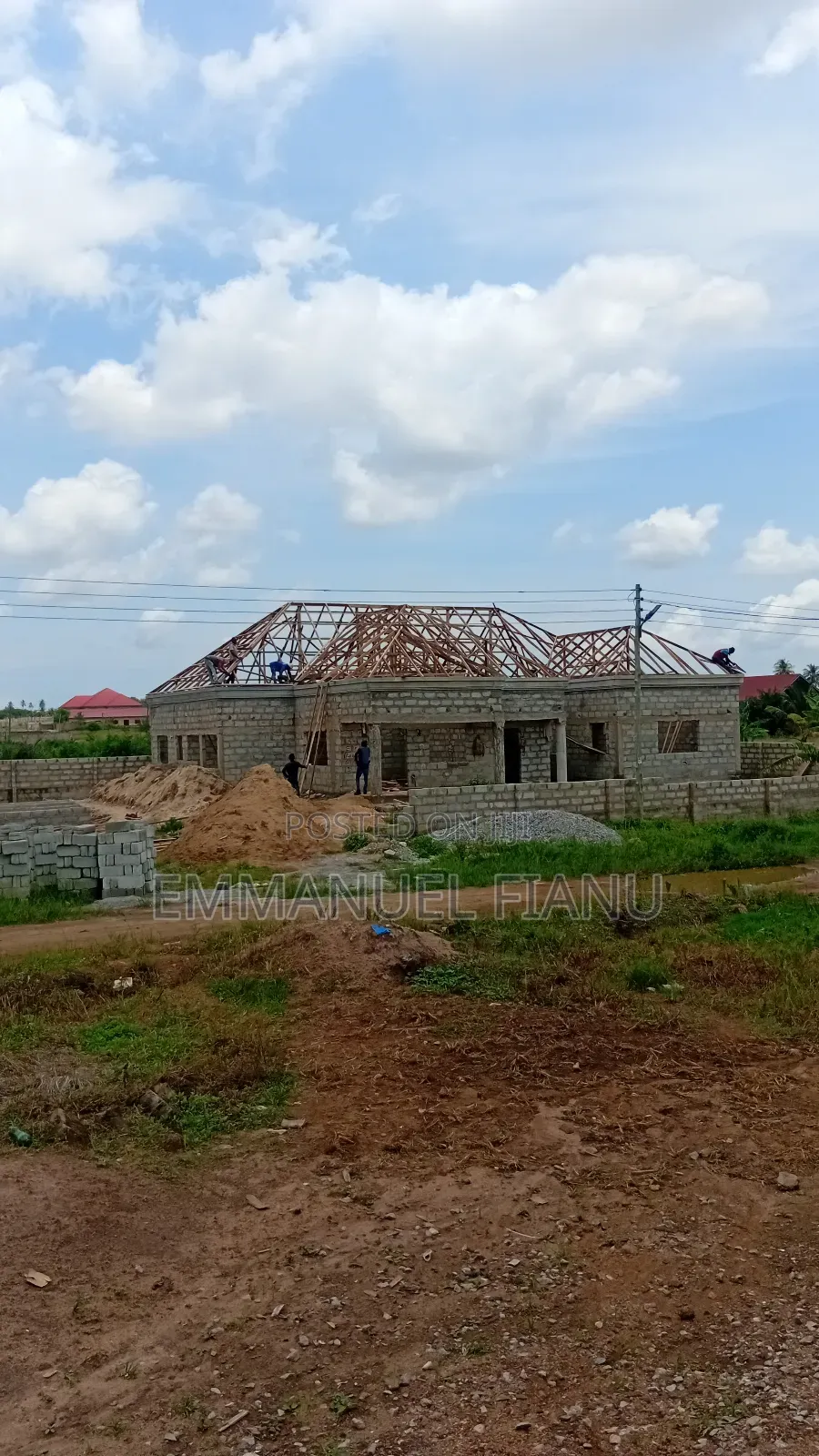 Expert Carpenter in Ghana Call Me or Whatsapp Me