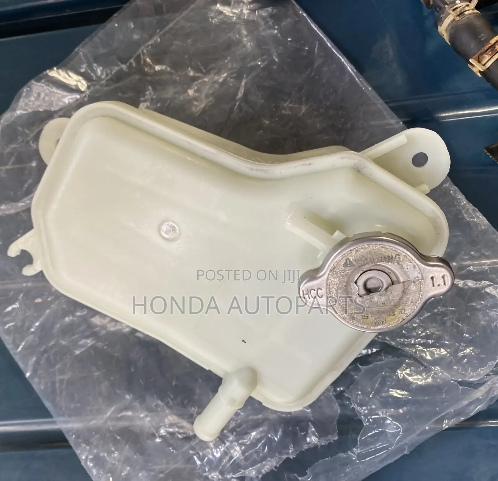 Honda Civic 2018 Water Reservoir.