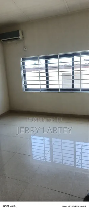 1bdrm Apartment in Dansoman Exhibition for rent
