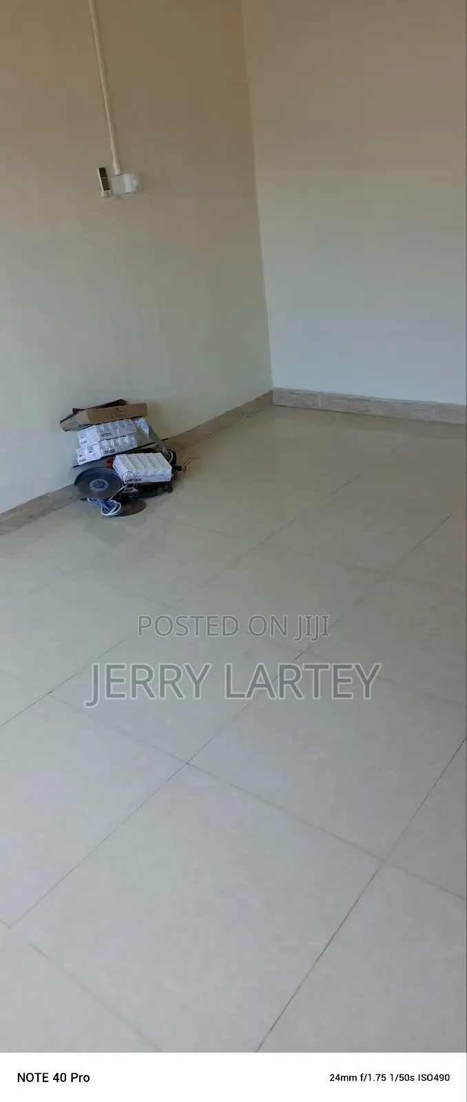 1bdrm Apartment in Dansoman Exhibition for rent