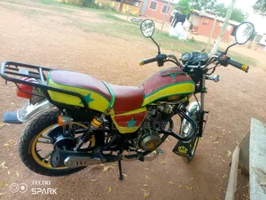 Royal Motorcycle 2024 Black