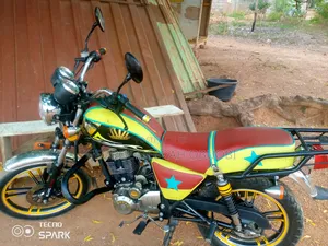 Royal Motorcycle 2024 Black