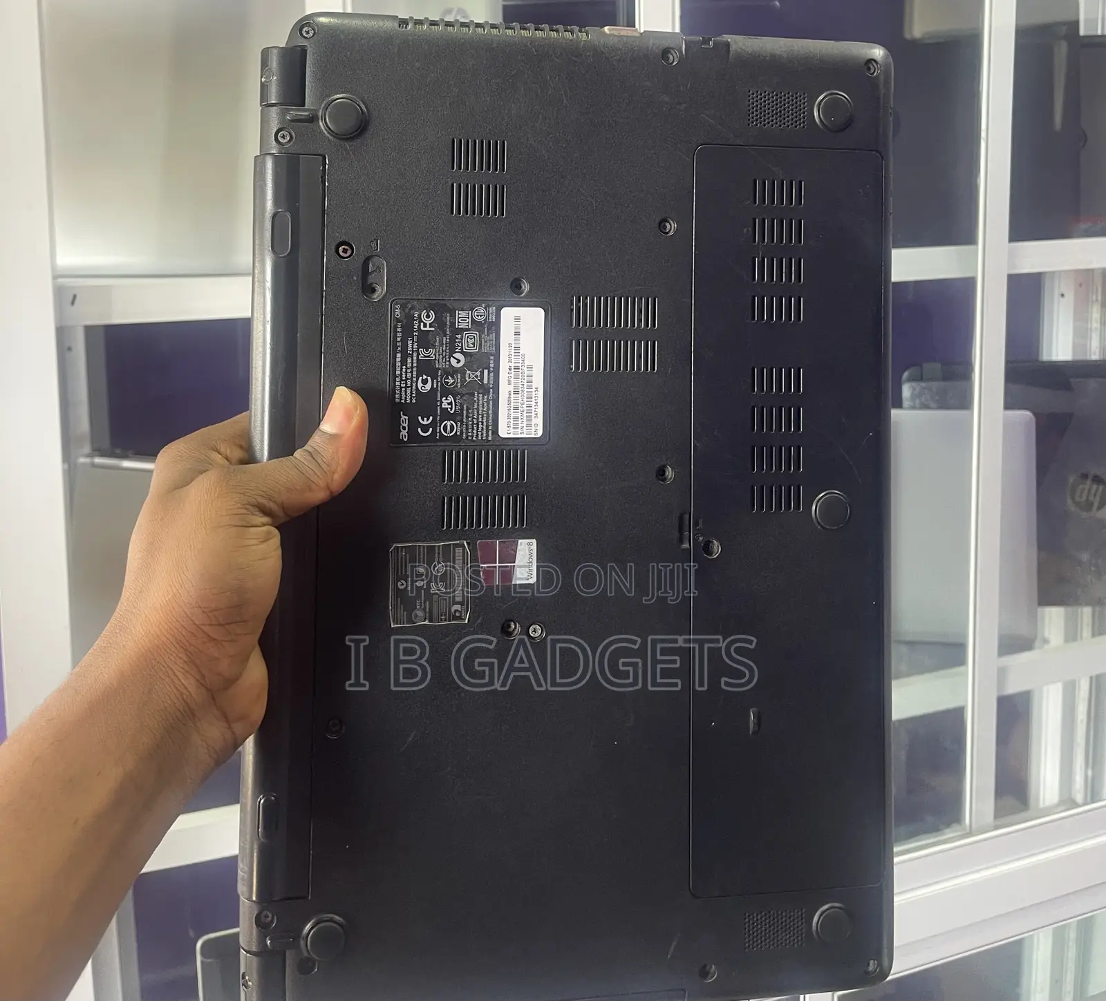 Laptop Acer Aspire 5 4GB Intel Core i3 HDD+SSD 500GB