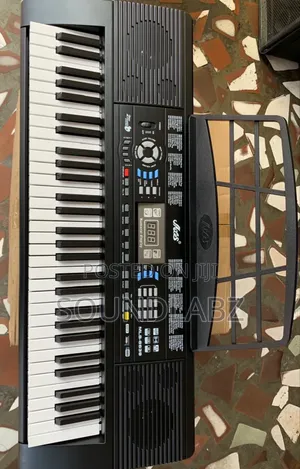 Miles Mls-6639 61-key Electronic Teaching Keyboard