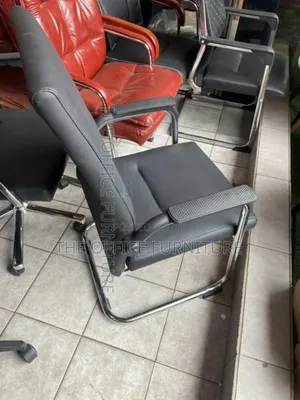 Leather Visitors Chair