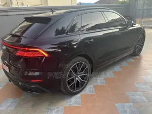 Photo - Audi Q8 55 Premium AWD quattro 2020 Black