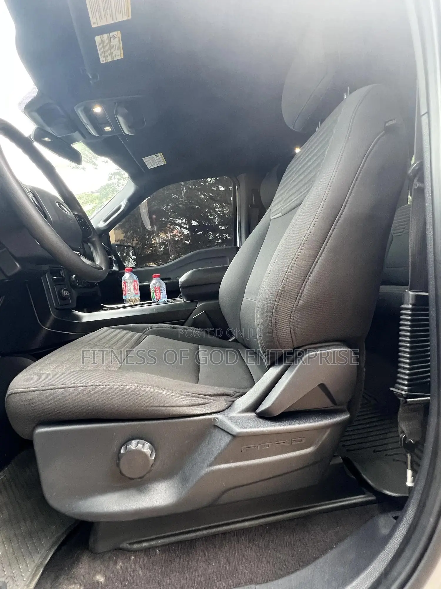 Ford F-150 XL 2021 White