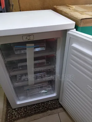 Candy Table Top Freezer - 127l Uk