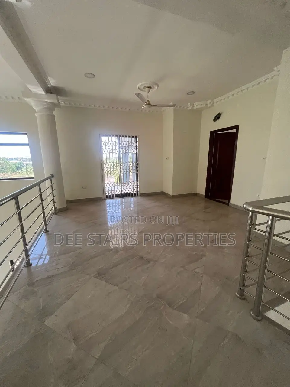 4bdrm House in Teshie Raster for rent