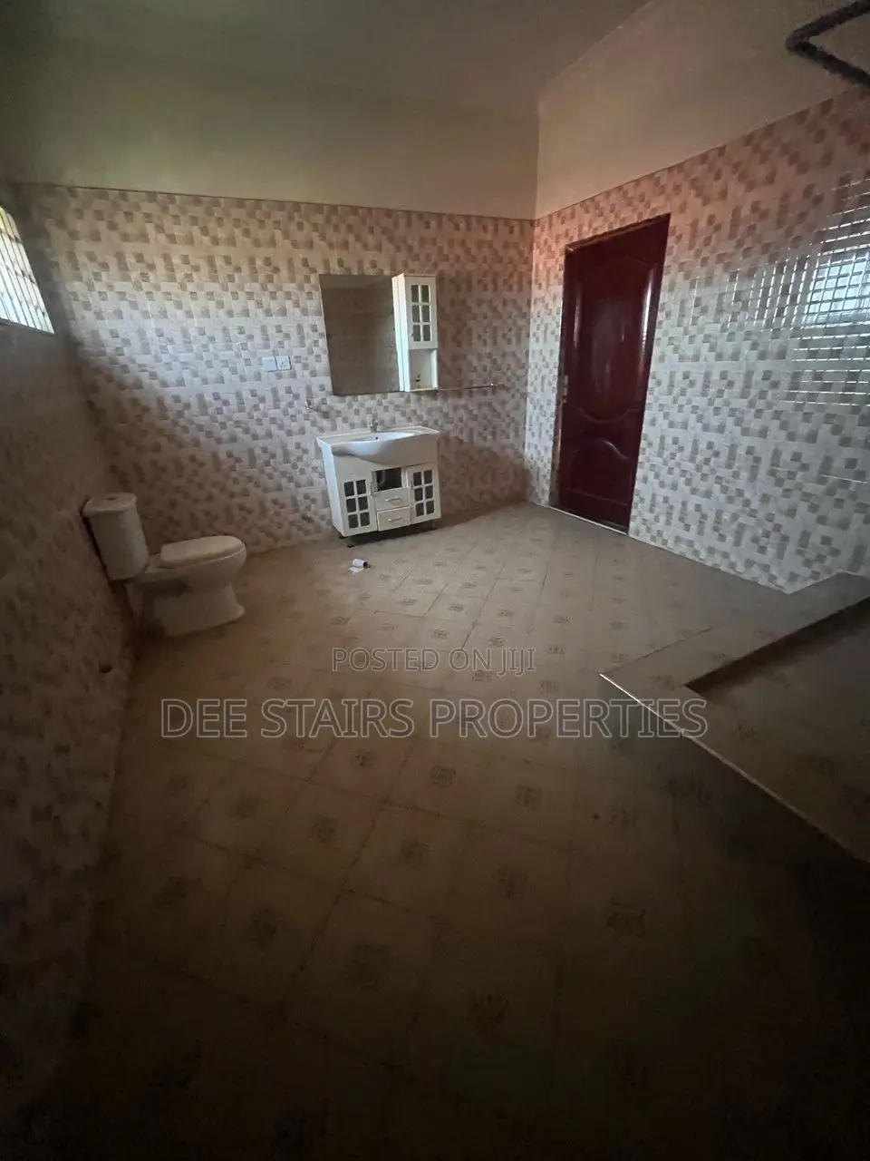 4bdrm House in Teshie Raster for rent