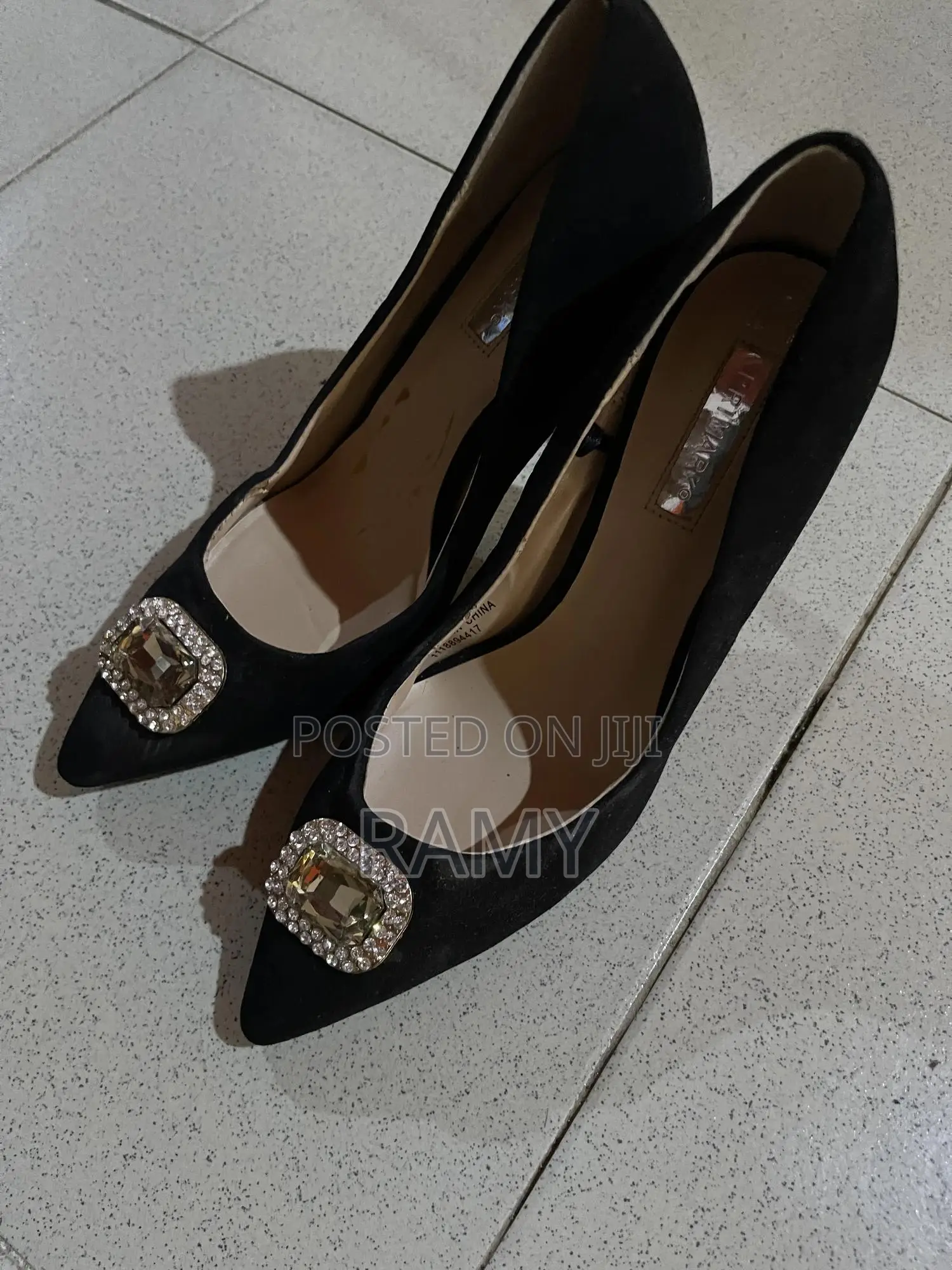 Slightly Used Heels. Size 39