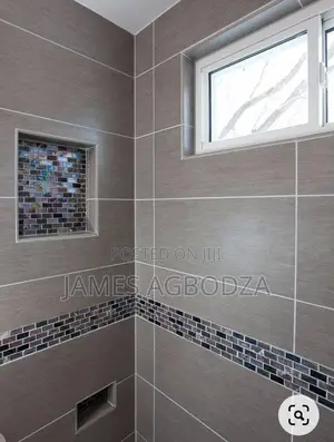 Master Tiler