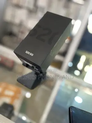 New Samsung Galaxy S20 128 GB Gray
