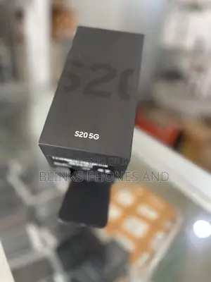 New Samsung Galaxy S20 128 GB Gray