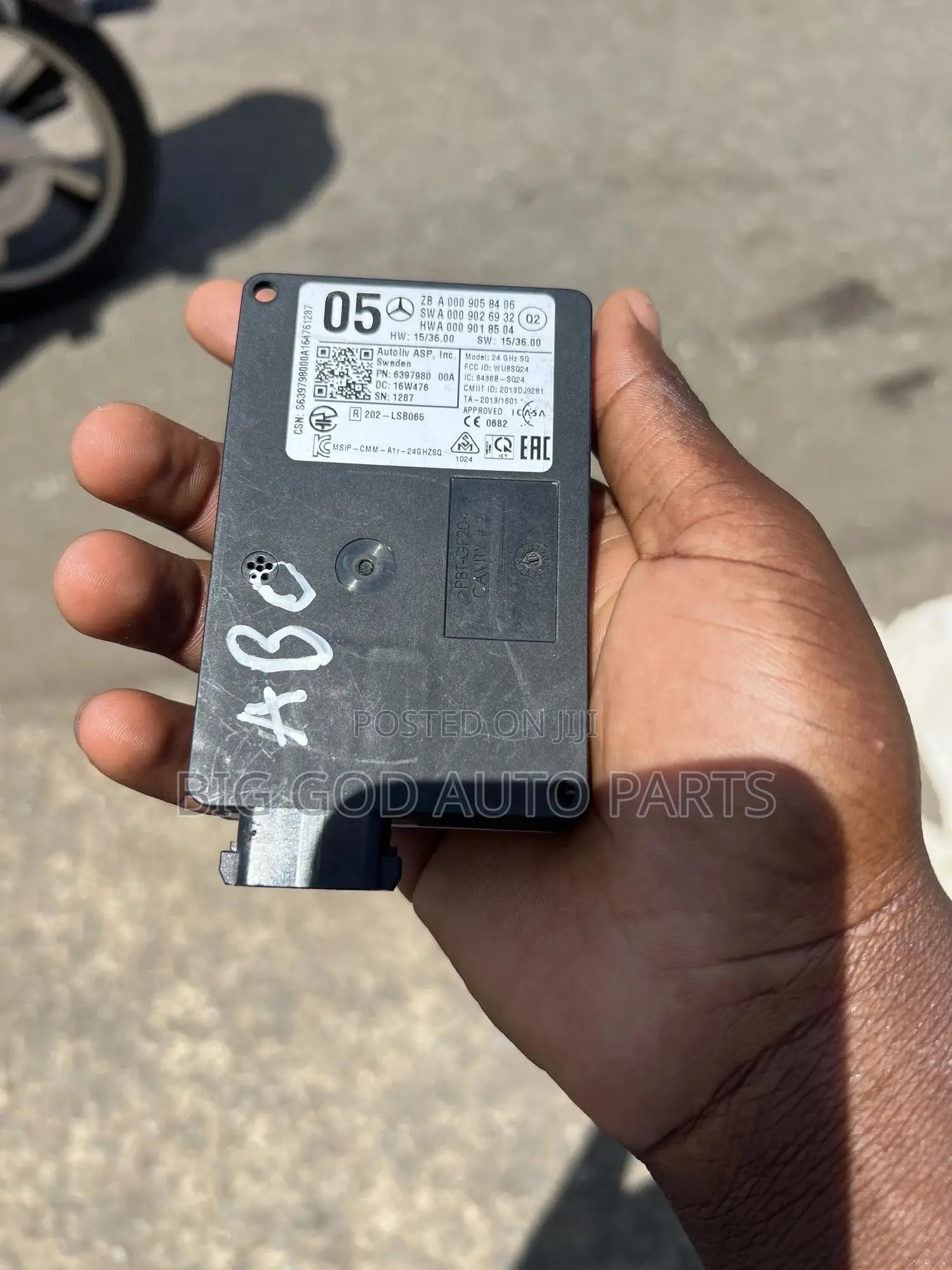 Mercedes Benz Radar Sensor
