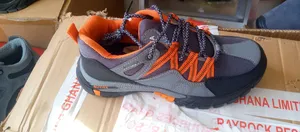 Safety Shoes ( Males / Females )