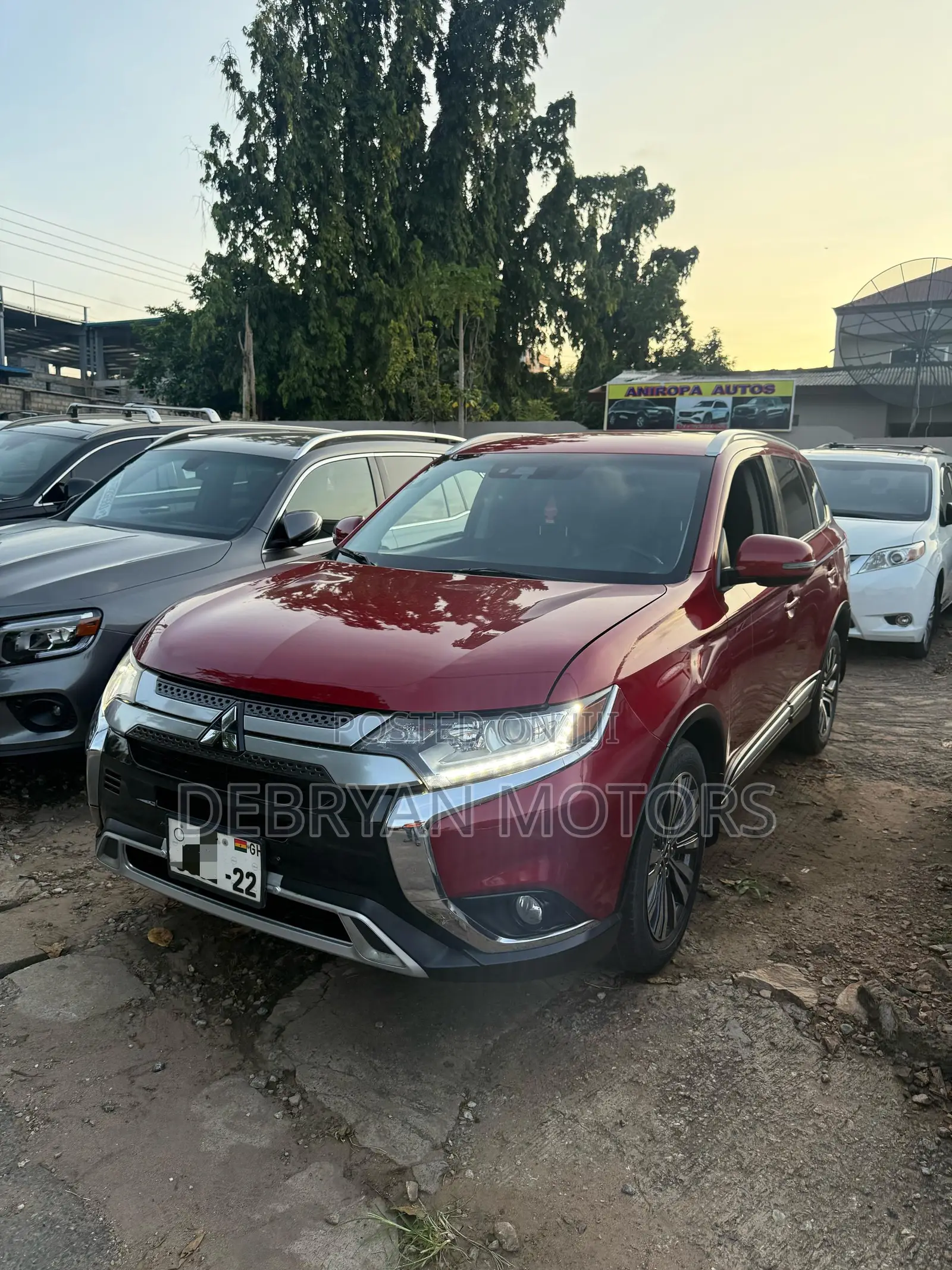 Mitsubishi Outlander SEL FWD 2020 Red