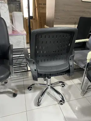 Ergonomic Mesh Office Swivel Chair