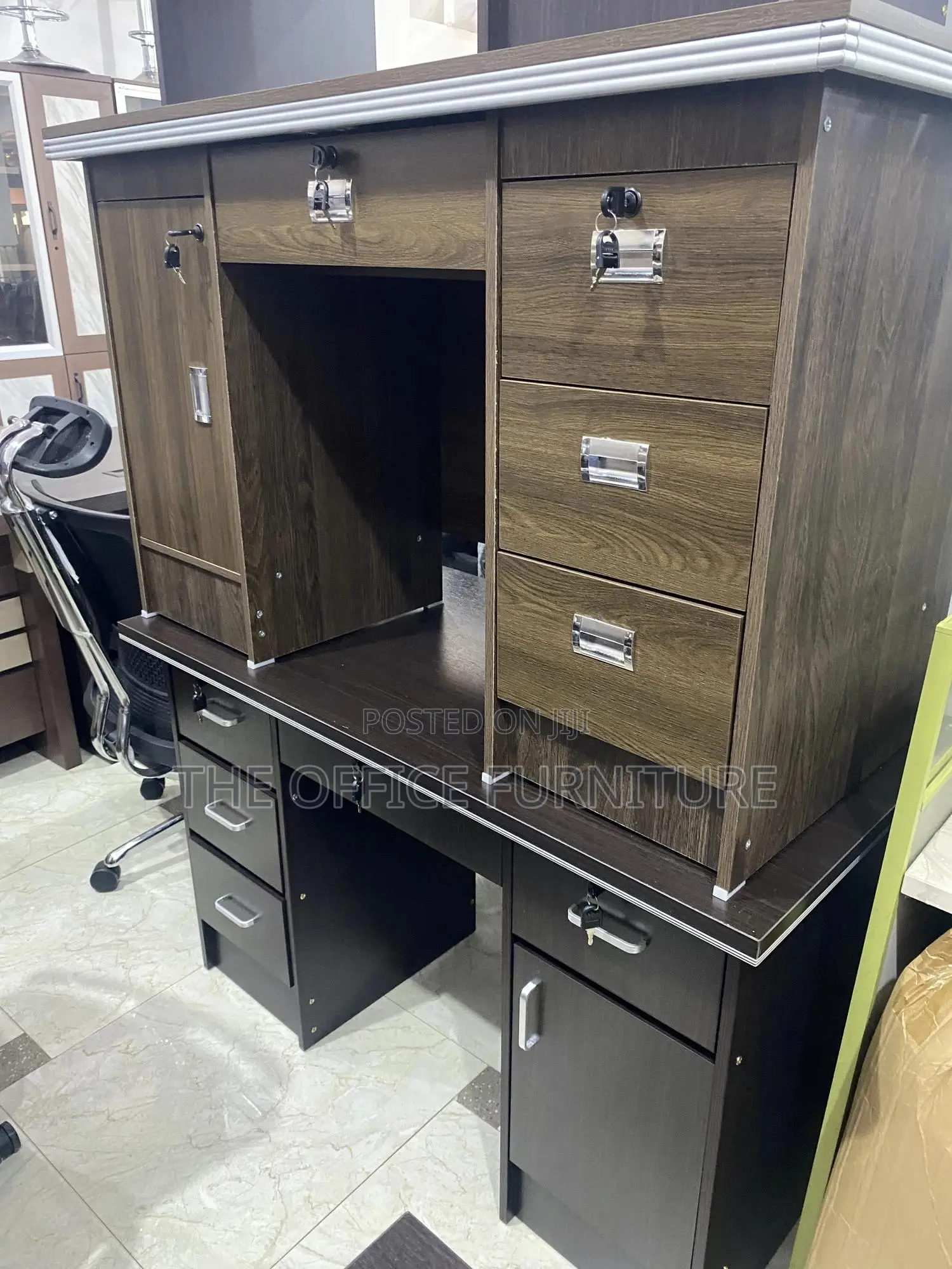 Office Desk