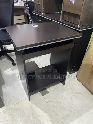 0.6m Computer Desk