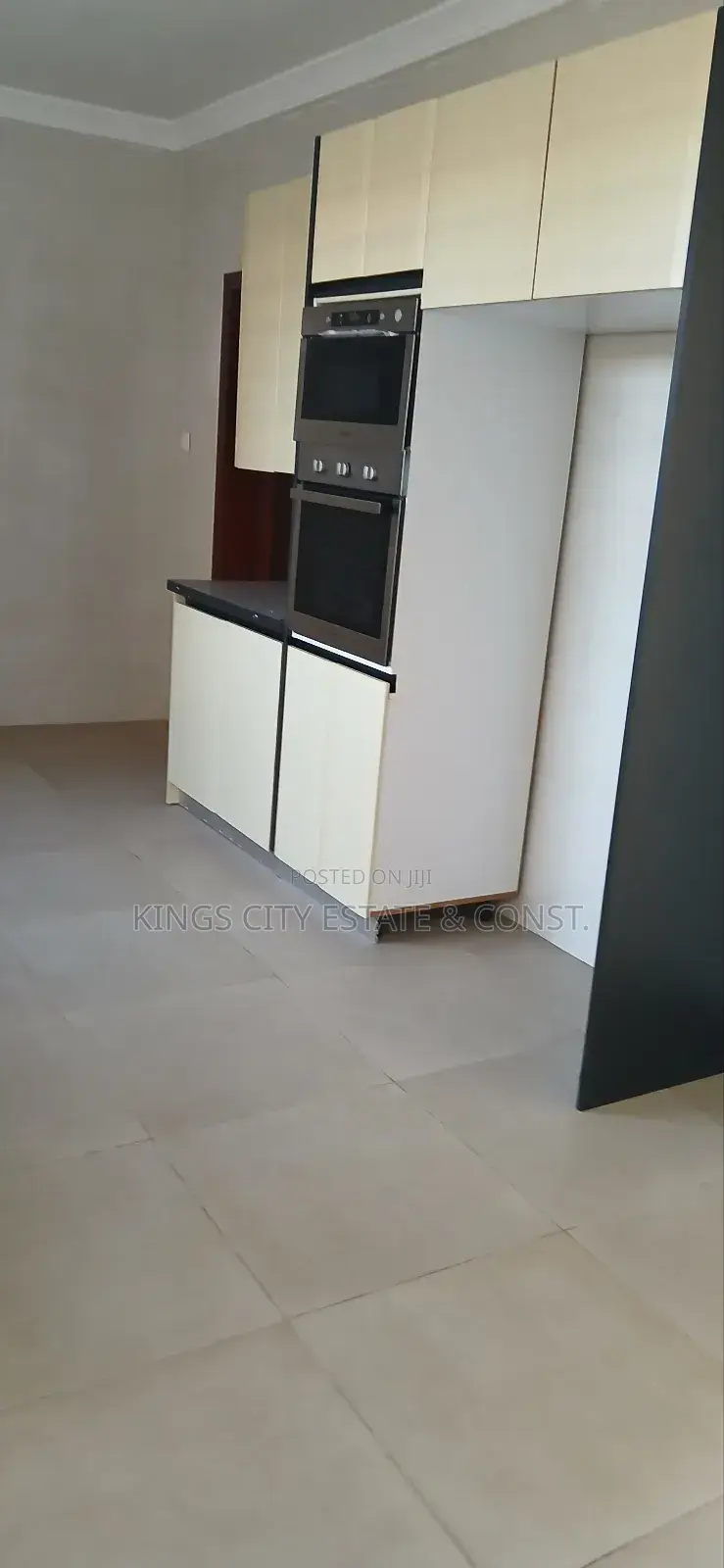 3bdrm House in Mile7-Best-Point, Achimota for rent