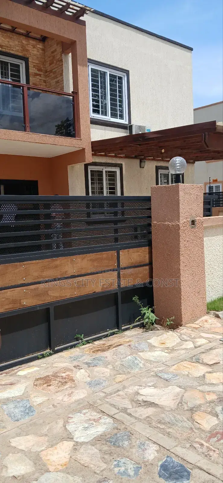 3bdrm House in Mile7-Best-Point, Achimota for rent