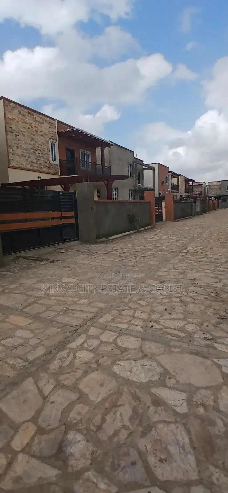 3bdrm House in Mile7-Best-Point, Achimota for rent