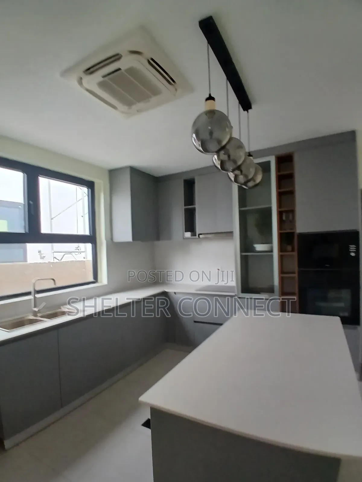 3bdrm Duplex in North Legon for sale