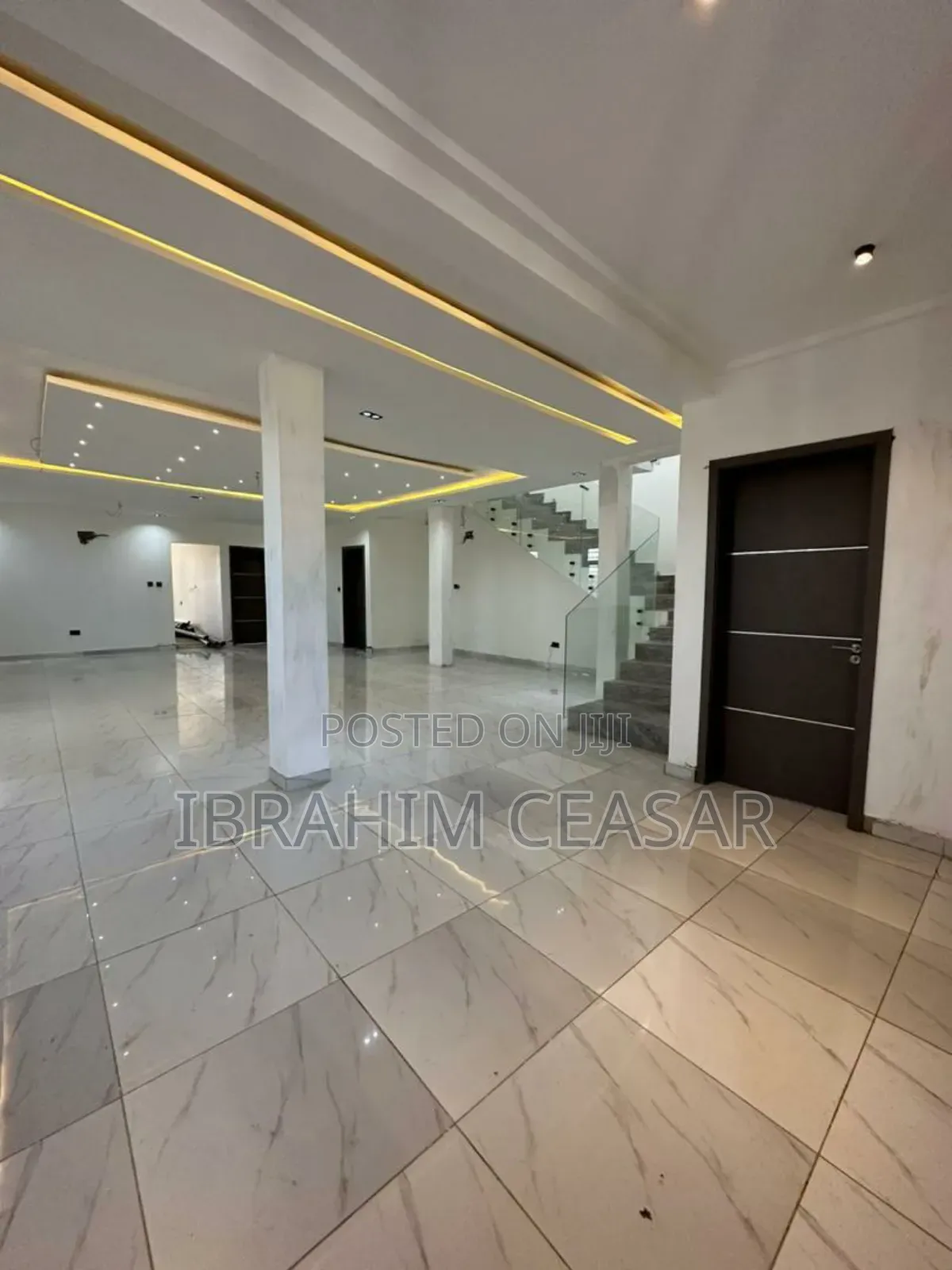 5bdrm House in Es Lego Hills, Lake Side Estate for sale