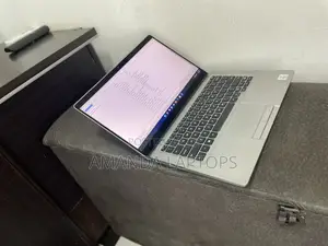 New Laptop HP EliteBook 840 G5 8GB Intel Core I5 SSHD+SSD 256GB